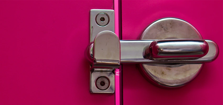 Childproof Gate Lock in Sanger, California
